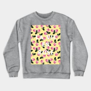 La Vie En Rose - pink scattered vintage roses on yellow, pink tee Crewneck Sweatshirt